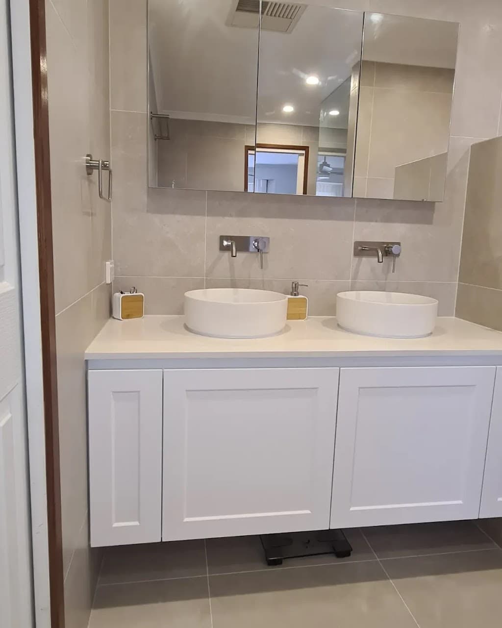 S.A. Renovations
