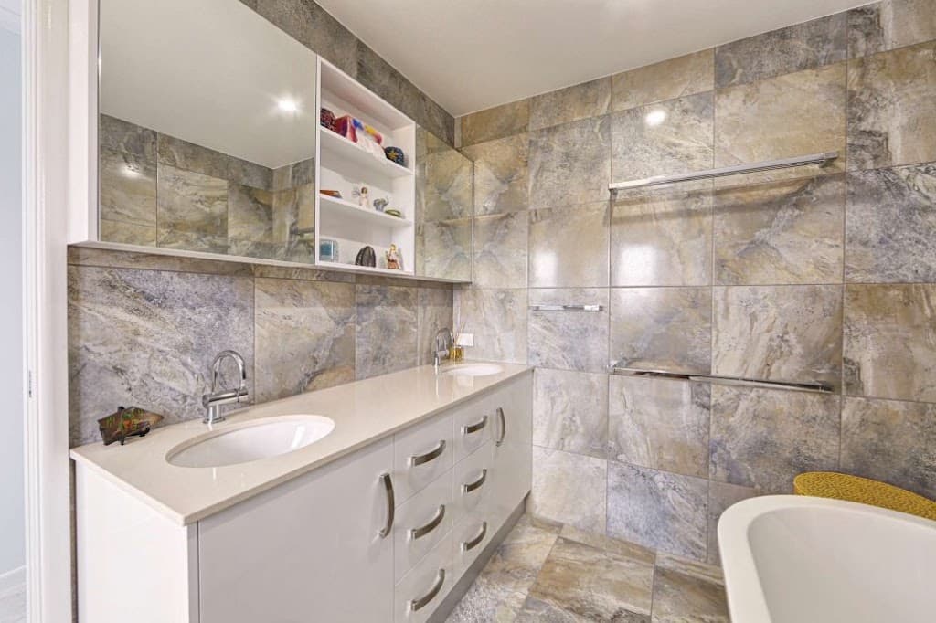 A&L Custom Cabinets