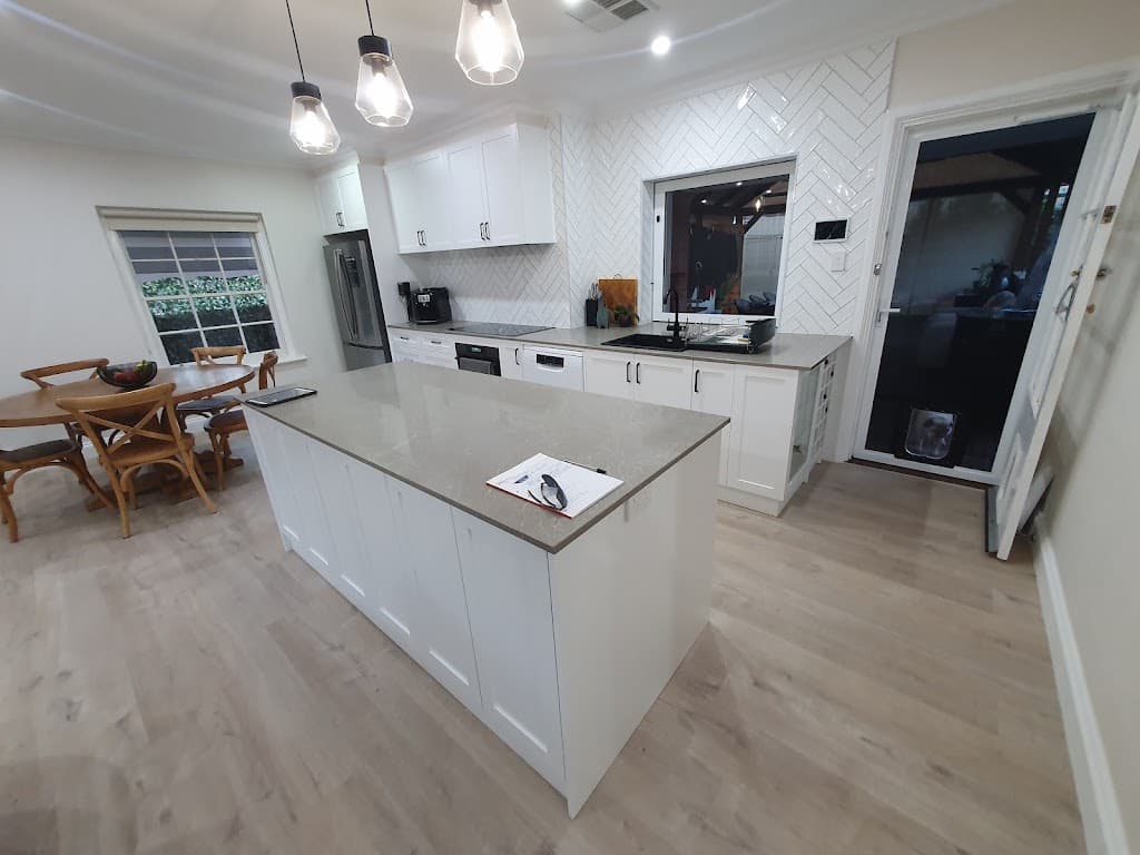 Kitchen Edge