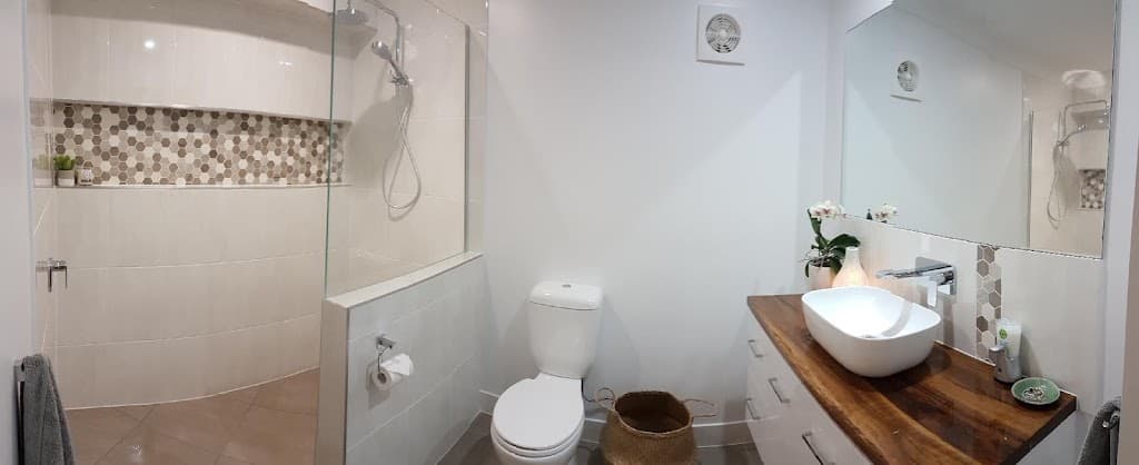 JMZ Constructions & Renovations