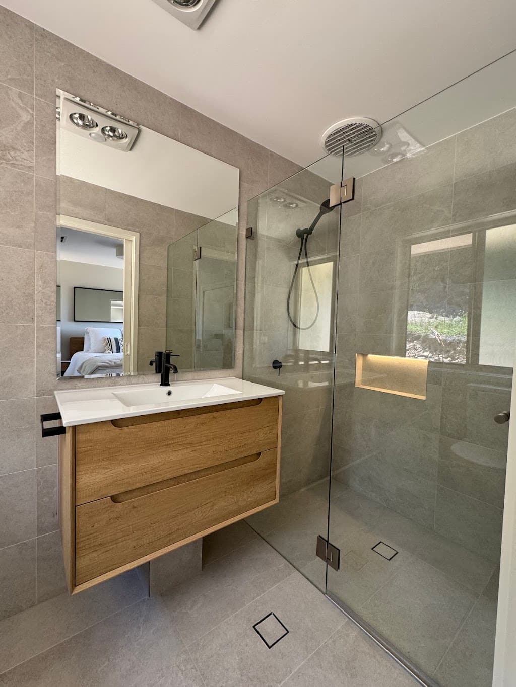 Jim's Bathrooms and Resurfacing