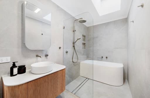 ELITE RENOVATIONS ACT — Customer photo