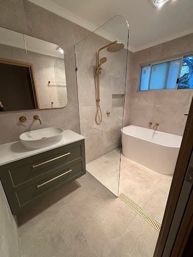 Dolphin Bathrooms — Customer photo