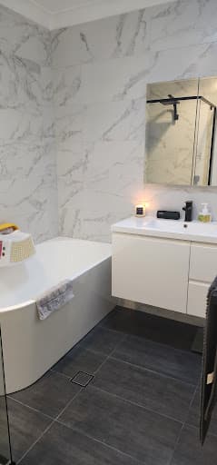 TILING AND MORE — Customer photo