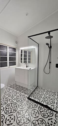 Modern Bathrooms — Customer photo