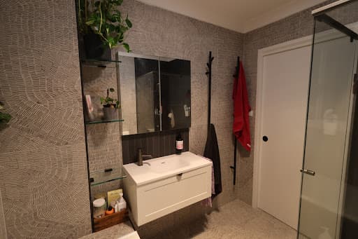 Dolphin Bathrooms — Customer photo