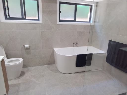 Banana Bathrooms — Customer photo